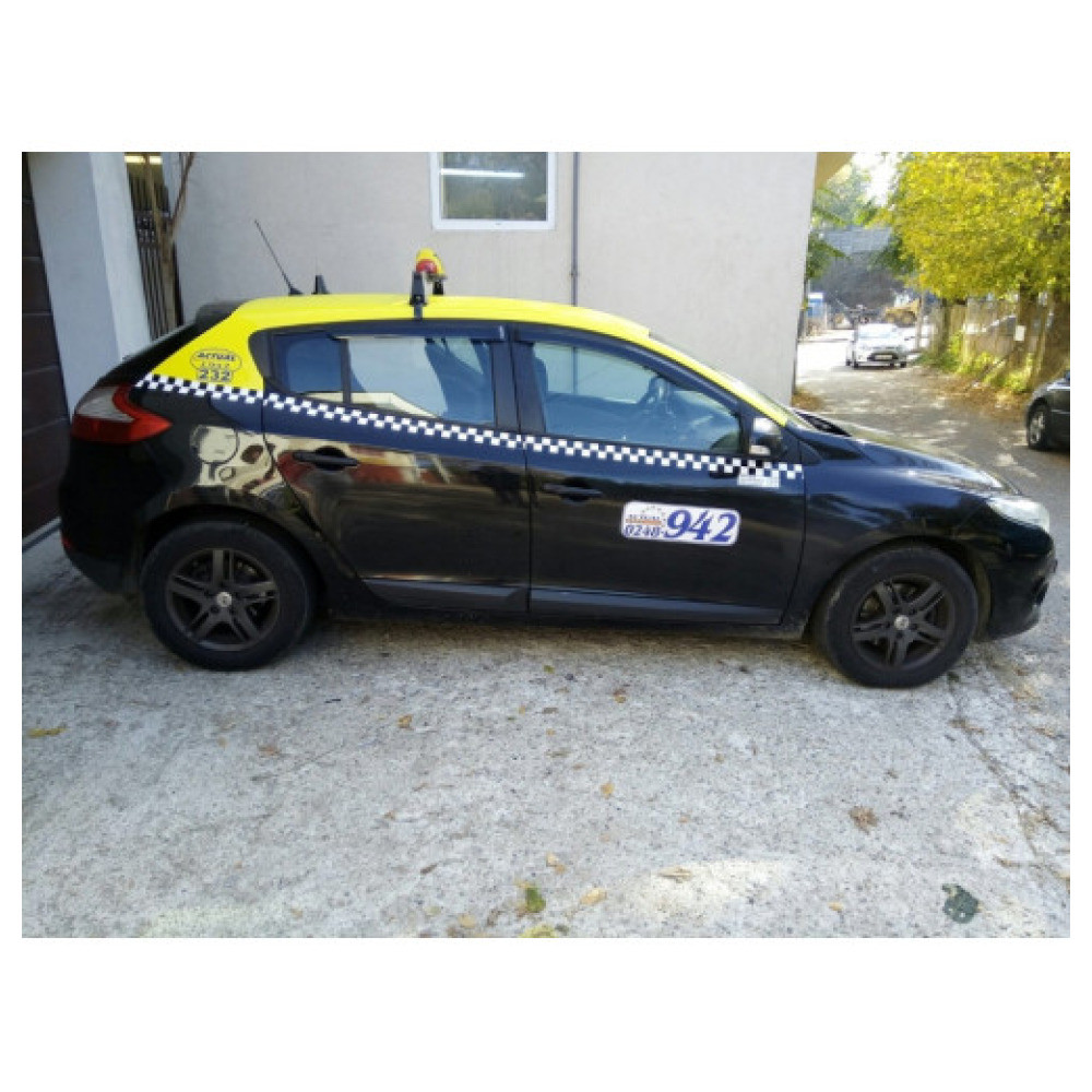 Husa auto dedicate Renault Megane 3 hatchback. FRACTIONATE. Calitate Premium